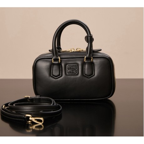 miumiubag-020 サイズ  :   5x10x19cm