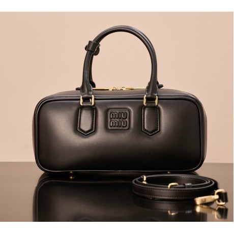 miumiubag-022 サイズ  :   27x12x9cm