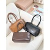 miumiubag-023 サイズ  :   34x24x10cm/30x17x8.5cm/28x11.5x8cm ディテール写真