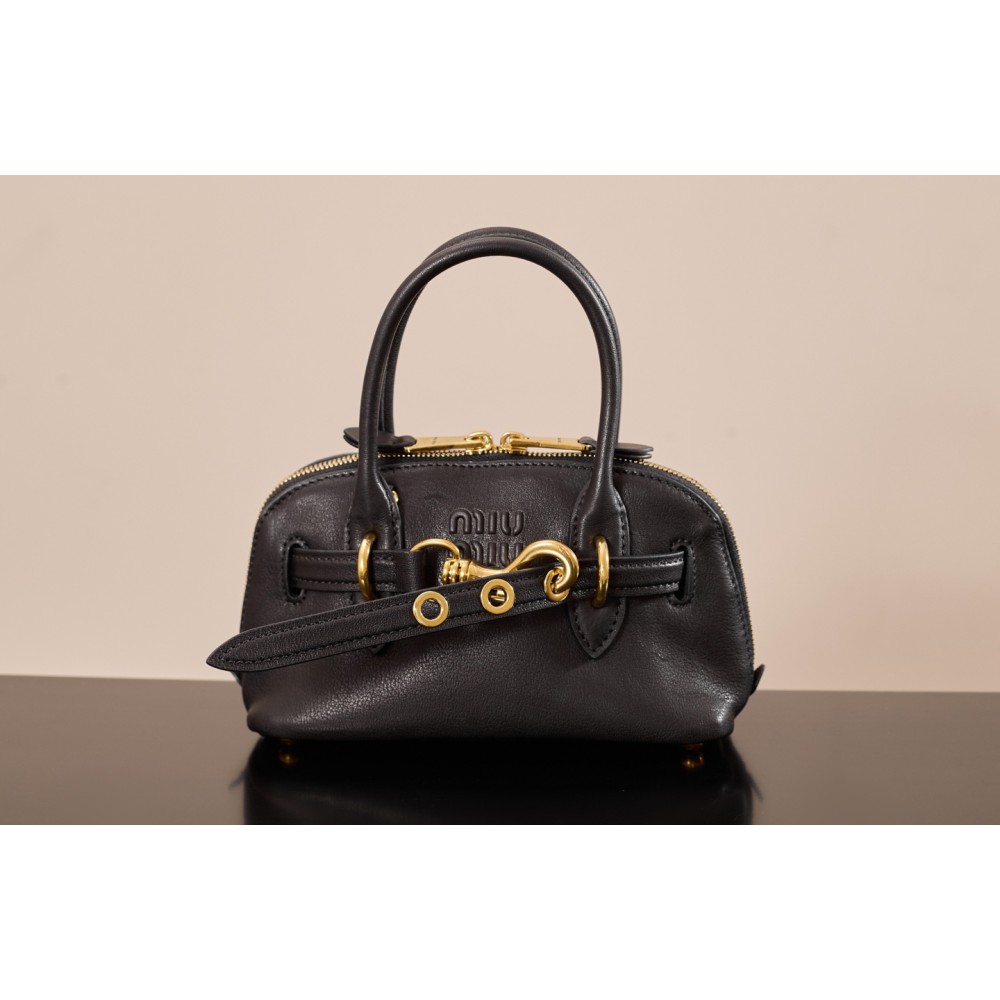 miumiubag-028 サイズ  :   30x17x8.5cm