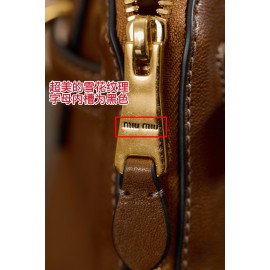 miumiubag-034 サイズ  :   21x8x13.2cm ディテール写真
