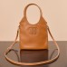 miumiubag-040 サイズ  :   24x20cm
