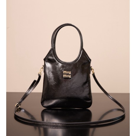 miumiubag-044 サイズ  :   24x20cm
