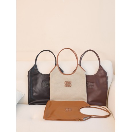 miumiubag-045 サイズ  :   24x20cm