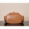 miumiubag-046 サイズ  :   25x29.5x12.5cm