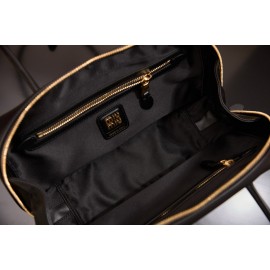 miumiubag-050 サイズ  :   28x11.5x8cm/30x17x8.5cm ディテール写真