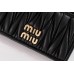 miumiu-wallet-003 ディテール写真 サイズ 10.5x8cm