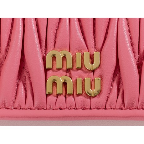 miumiu-wallet-004 ディテール写真 サイズ 10.5x8cm