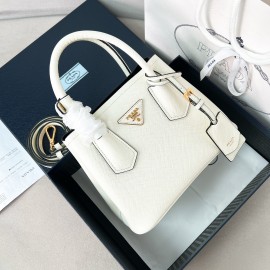 prada-2026-002