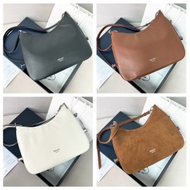 prada-2026-060