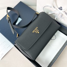 prada-wbag012 サイズ  :  26 x 14 x 9.5cm