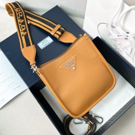 prada-wbag046 サイズ  :  20 x 19 x 6cm