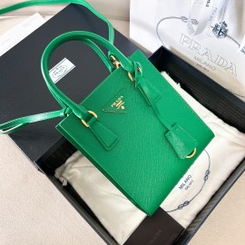 prada-wbag081 サイズ  :  19 x 17 x 6cm