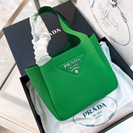 prada-wbag092 サイズ  :  15.5 x 18 x 10cm