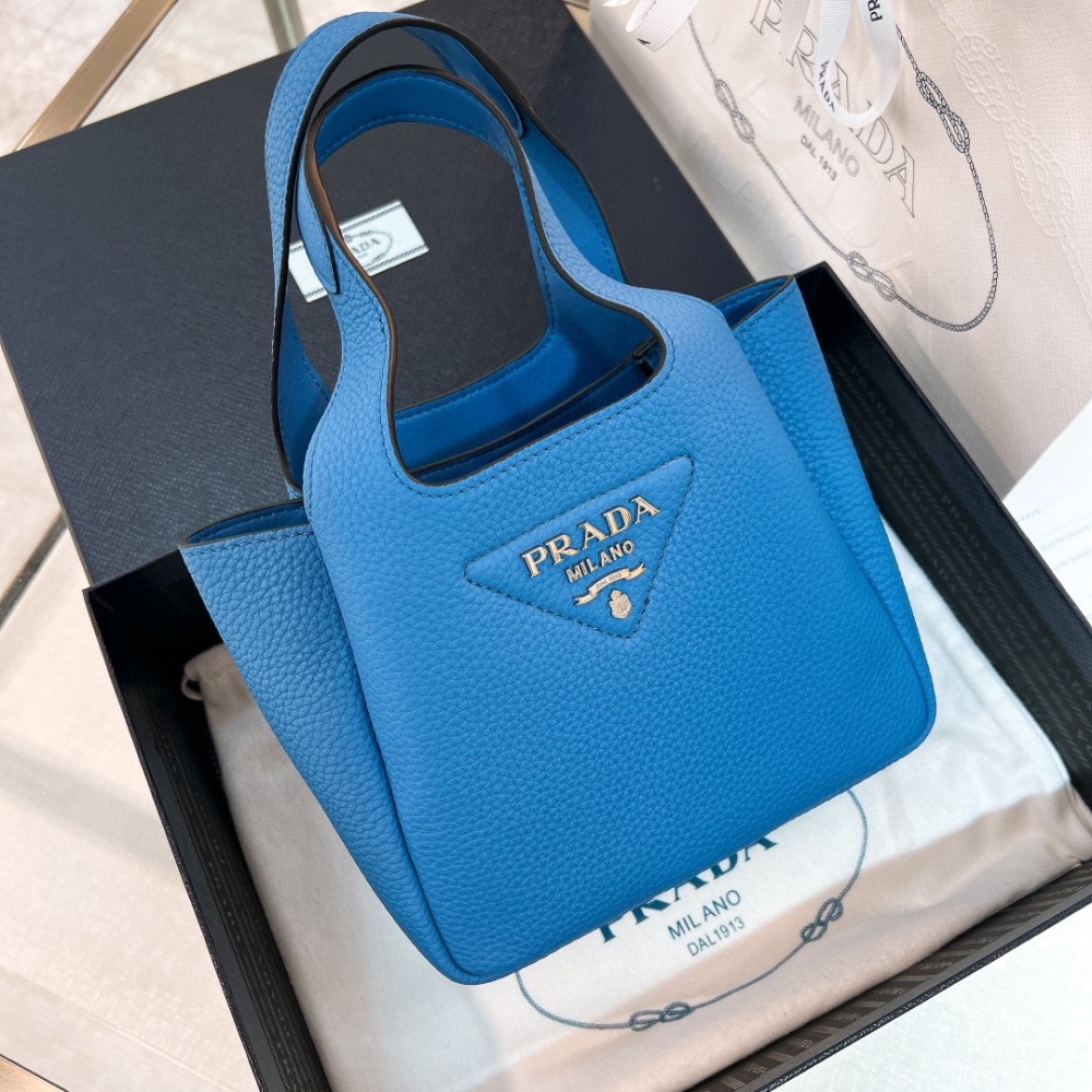 prada-wbag093 サイズ  :  15.5 x 18 x 10cm