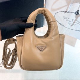 prada-wbag102 サイズ  :  15.5cm x 10cm x 18cm