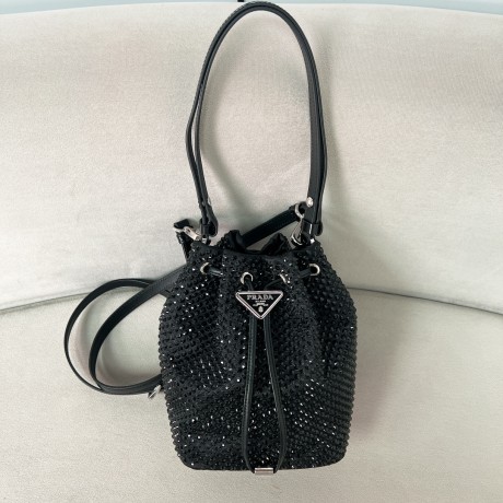 prada-wbag112 サイズ  :  21 x 16 x 10cm
