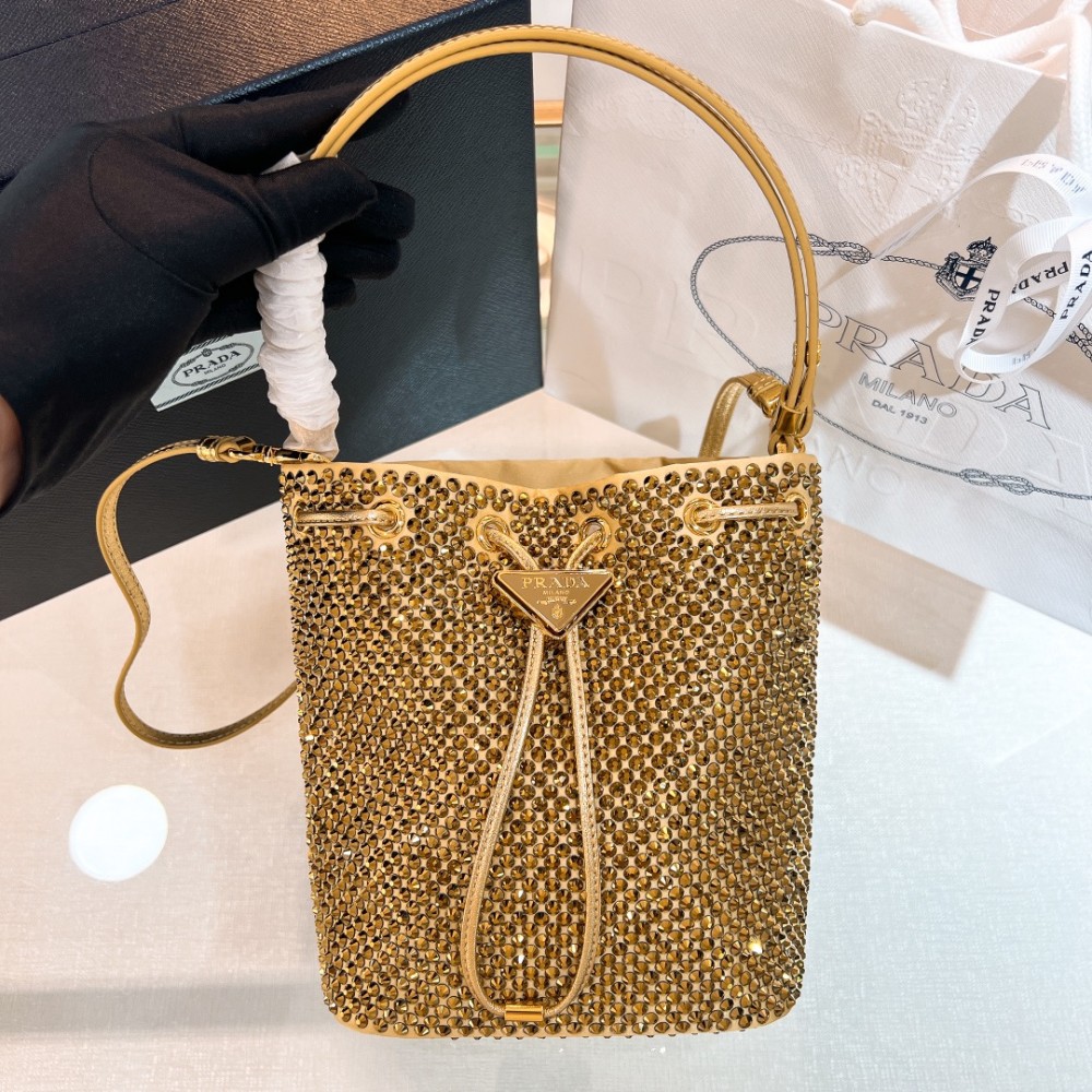prada-wbag113 サイズ  :  21 x 16 x 10cm