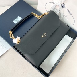 prada-wbag135 サイズ  :  29 x 16 x 9.5cm