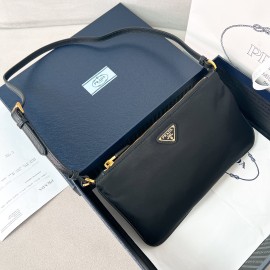 prada-wbag136 サイズ  :  24.5 x 14.5cm