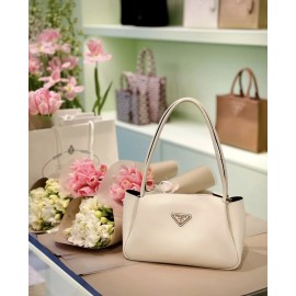 prada-wbag150 サイズ  :  28 x 18 x 11cm