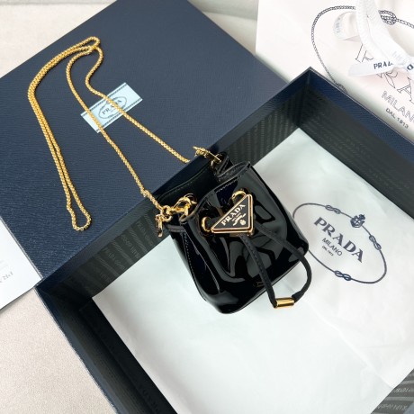 prada-wbag181 サイズ  :  9.5 x 9 x 6cm