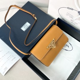 prada-wbag183 サイズ  :  19.5 x 11.5 x 5cm