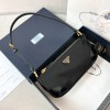 prada-wbag186 サイズ  :  23.5 x 10 x 5cm