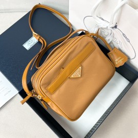 prada-wbag196 サイズ  :  21 x 17 x 8cm