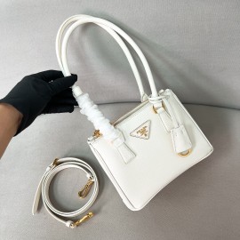 prada-wbag208 サイズ  :  20 x 13.5 x 9.5cm