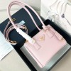 prada-wbag209 サイズ  :  20 x 13.5 x 9.5cm