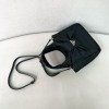 prada-wbag213 サイズ  :  15.5cm x 10cm x 18cm