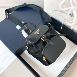 prada-wbag239 サイズ  :  18 x 15 x 11cm
