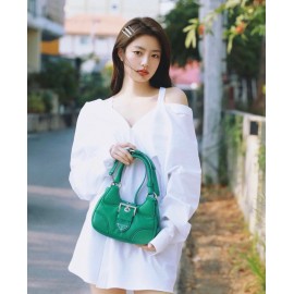 prada-wbag242 サイズ  :  16 x 7.5 x 22.5cm