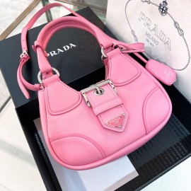 prada-wbag245 サイズ  :  16 x 7.5 x 22.5cm