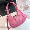 prada-wbag245 サイズ  :  16 x 7.5 x 22.5cm