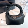 prada-wbag249 サイズ  :  21 x 12.5 x 6.5cm