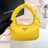 prada-wbag250 サイズ  :  21 x 12.5 x 6.5cm