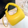prada-wbag250 サイズ  :  21 x 12.5 x 6.5cm