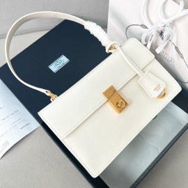 prada-wbag260 サイズ  :  28 x 16 x 10cm