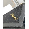 yslbag-040  イヴ・サンローランバッグ サイズ 26×18×5cm