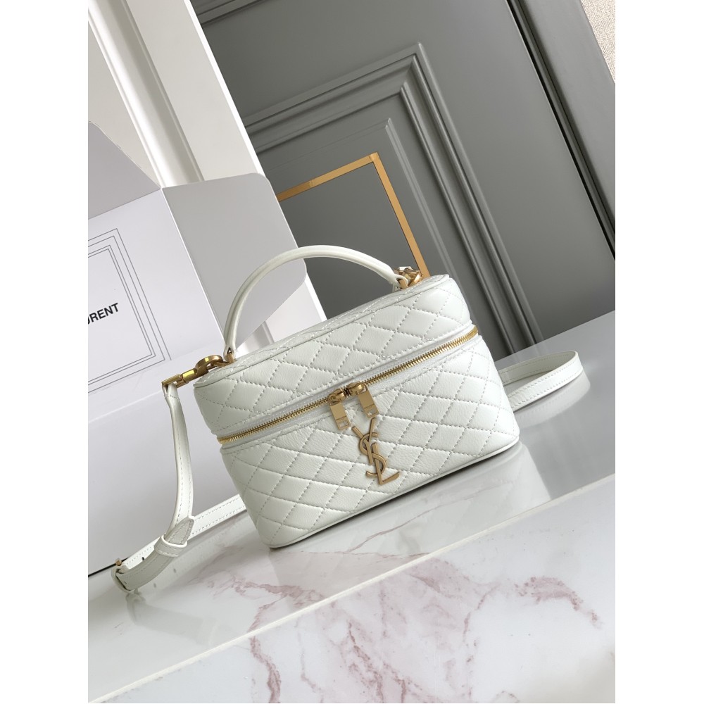 yslbag-010  イヴ・サンローランバッグ サイズ 18 × 11 × 6.5cm