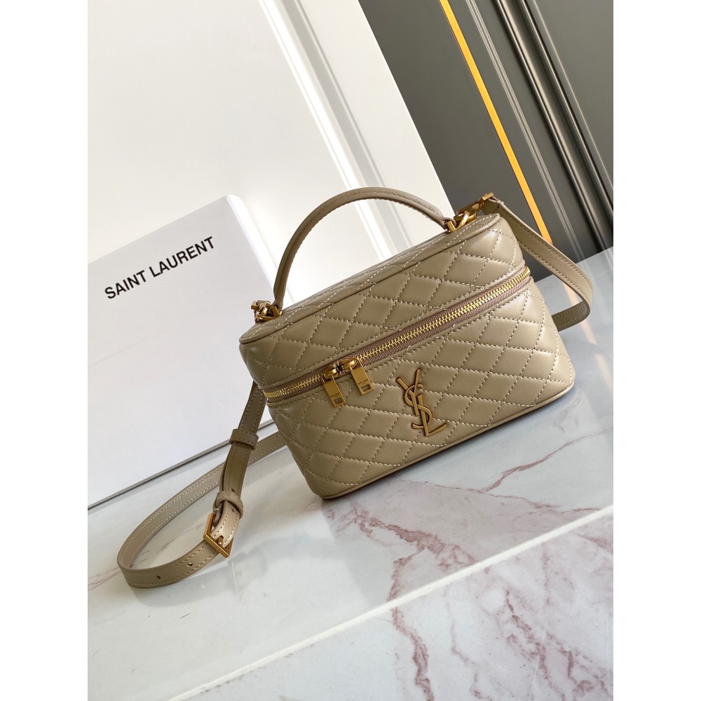yslbag-013  イヴ・サンローランバッグ サイズ 18 × 11 × 6.5cm