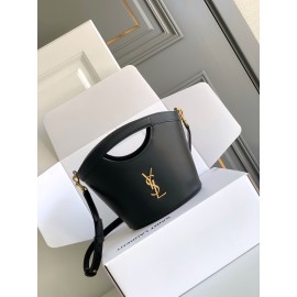 yslbag-025  イヴ・サンローランバッグ サイズ 29 × 19.5 × 10cm