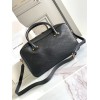 yslbag-101  イヴ・サンローランバッグ サイズ 31 × 16 × 13cm