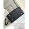 yslbag-101  イヴ・サンローランバッグ サイズ 31 × 16 × 13cm