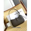 yslbag-107  イヴ・サンローランバッグ サイズ 23 × 16 × 6.5cm
