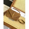 yslbag-119  イヴ・サンローランバッグ サイズ 20 ×13× 3cm 肩紐の高さ50cm