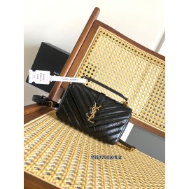 yslbag-122  イヴ・サンローランバッグ サイズ 20 ×13× 3cm 肩紐の高さ50cm