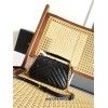 yslbag-122  イヴ・サンローランバッグ サイズ 20 ×13× 3cm 肩紐の高さ50cm